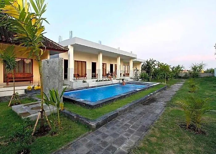 Hotel Dega Gardens *